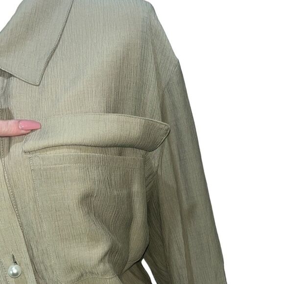 FTF Open Front Pocket Button Down Blouse - Picture 10 of 16